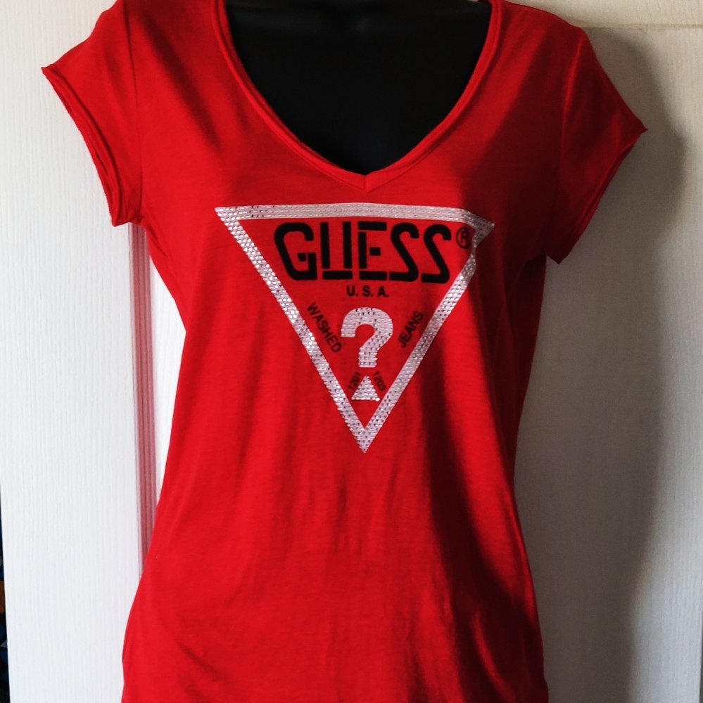Guess V-Neck Graphic Top